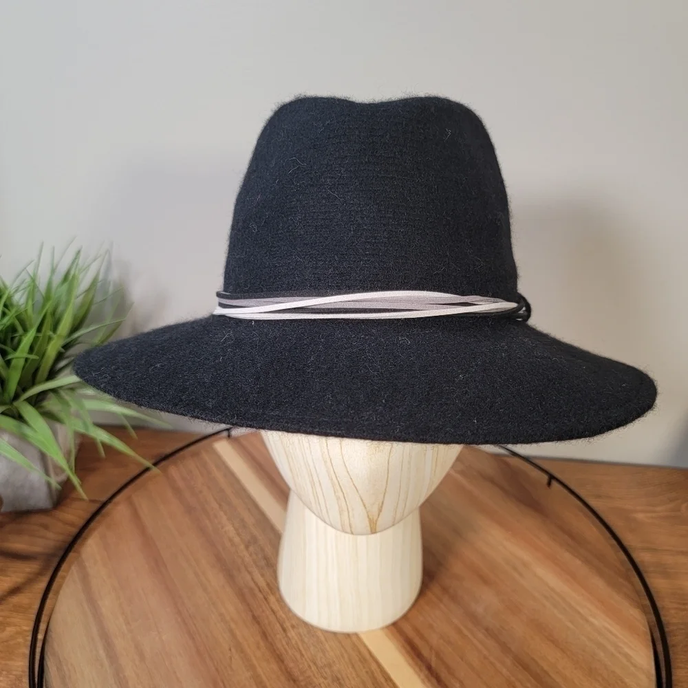Pretty Persuasions Black wool blend Wide Brim Fedora Winter Hat Women's OS